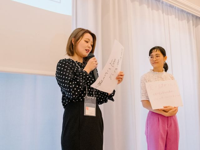会場ぎっしりのママたちの想いで熱気に包まれました！の画像２
