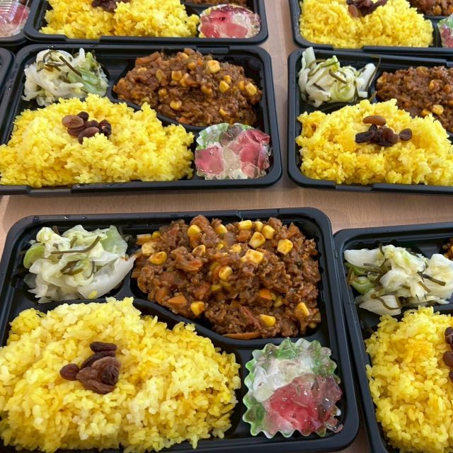 お野菜もたっぷり食べて欲しいから、キーマカレーも具沢山😁の画像１