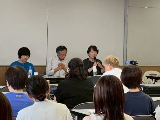 100％の方に「今回の講演会はとても参考になった」とご回答いただきました☺の画像１